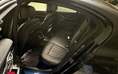 BMW 7 серия, 2018 год, 4 990 000 рублей, 6 фотография