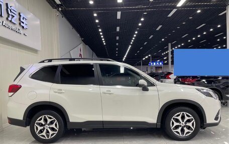 Subaru Forester, 2022 год, 2 550 000 рублей, 6 фотография