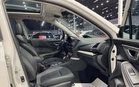 Subaru Forester, 2022 год, 2 550 000 рублей, 15 фотография