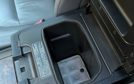 Toyota Land Cruiser 200, 2010 год, 3 250 000 рублей, 15 фотография