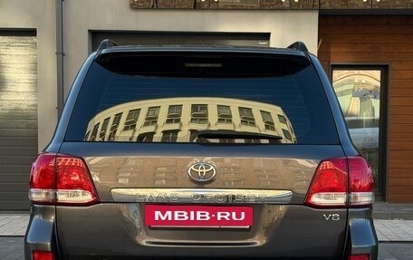 Toyota Land Cruiser 200, 2010 год, 3 250 000 рублей, 6 фотография