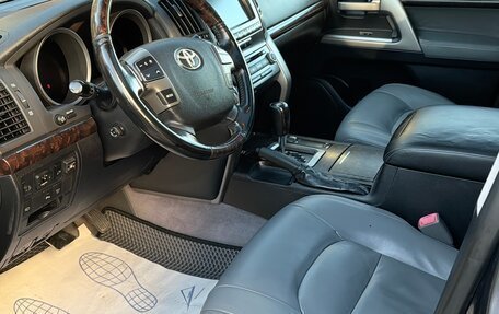 Toyota Land Cruiser 200, 2010 год, 3 250 000 рублей, 17 фотография