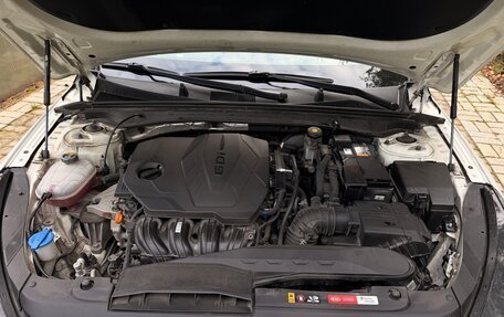 KIA K5, 2020 год, 2 300 000 рублей, 19 фотография