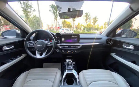 KIA K3, 2023 год, 1 505 000 рублей, 9 фотография