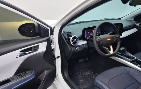Chevrolet Monza, 2023 год, 1 000 000 рублей, 10 фотография