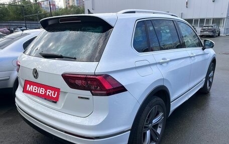 Volkswagen Tiguan II, 2018 год, 2 329 000 рублей, 4 фотография