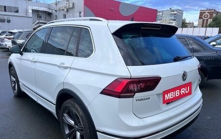 Volkswagen Tiguan II, 2018 год, 2 329 000 рублей, 3 фотография