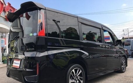 Honda Stepwgn IV, 2016 год, 1 480 000 рублей, 6 фотография