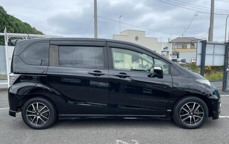 Honda Freed I, 2013 год, 790 000 рублей, 9 фотография