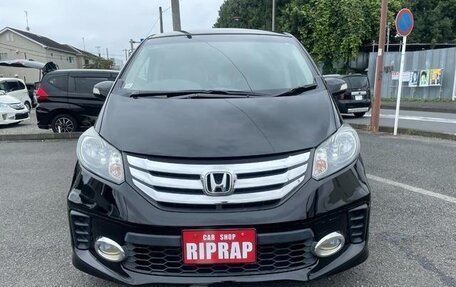 Honda Freed I, 2013 год, 790 000 рублей, 2 фотография