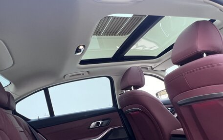 BMW 3 серия, 2023 год, 3 090 000 рублей, 20 фотография