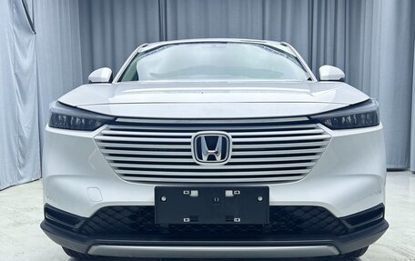 Honda Vezel, 2023 год, 1 920 000 рублей, 2 фотография