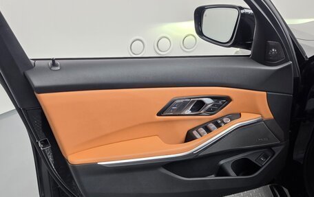 BMW 3 серия, 2024 год, 4 673 000 рублей, 26 фотография