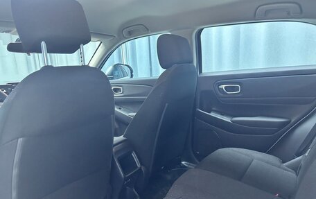 Honda Vezel, 2023 год, 1 920 000 рублей, 13 фотография