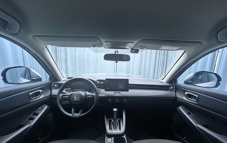 Honda Vezel, 2023 год, 1 920 000 рублей, 14 фотография