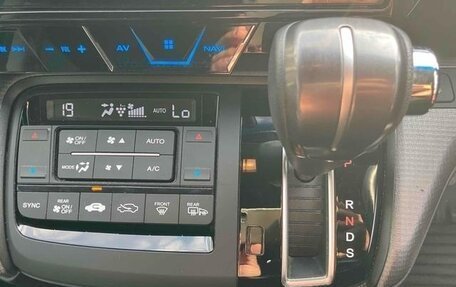 Honda Stepwgn IV, 2020 год, 1 770 000 рублей, 11 фотография