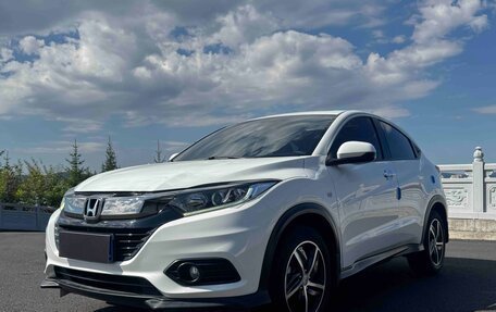 Honda Vezel, 2022 год, 1 390 000 рублей, 1 фотография
