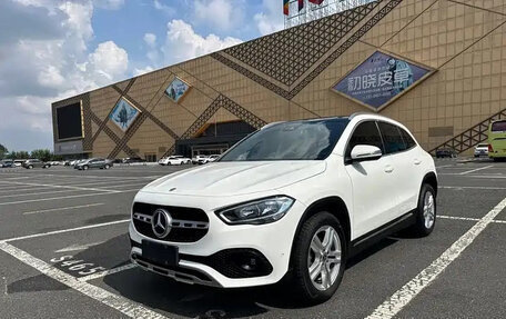 Mercedes-Benz GLA, 2022 год, 2 242 000 рублей, 1 фотография