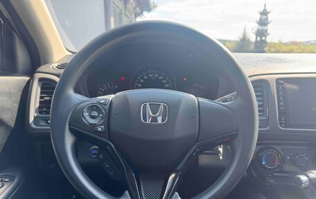 Honda Vezel, 2022 год, 1 390 000 рублей, 15 фотография