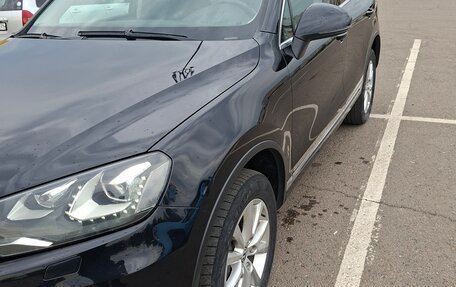 Volkswagen Touareg III, 2012 год, 2 290 000 рублей, 2 фотография