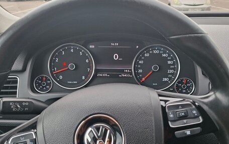 Volkswagen Touareg III, 2012 год, 2 290 000 рублей, 5 фотография