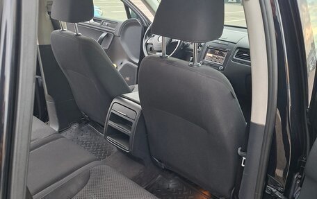 Volkswagen Touareg III, 2012 год, 2 290 000 рублей, 9 фотография