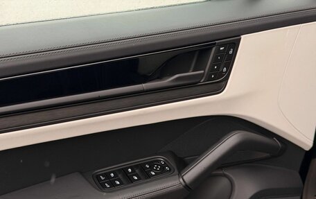 Porsche Cayenne III, 2026 год, 20 200 000 рублей, 22 фотография