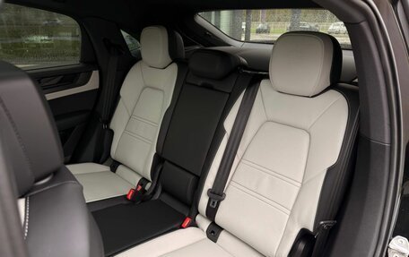 Porsche Cayenne III, 2026 год, 20 200 000 рублей, 18 фотография