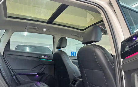 Volkswagen Tharu, 2023 год, 1 350 000 рублей, 10 фотография