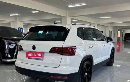 Volkswagen Tharu, 2023 год, 1 350 000 рублей, 7 фотография