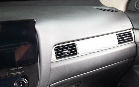 Mitsubishi Outlander III рестайлинг 3, 2014 год, 1 479 000 рублей, 12 фотография
