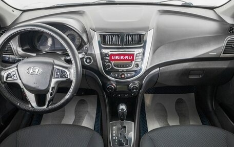 Hyundai Solaris II рестайлинг, 2014 год, 699 000 рублей, 10 фотография