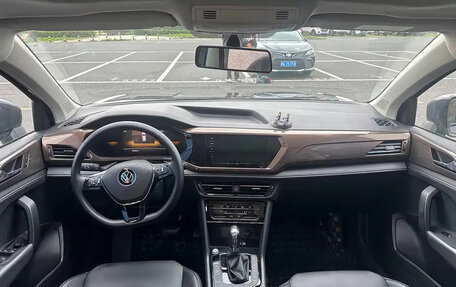 Volkswagen Tharu, 2023 год, 1 400 000 рублей, 10 фотография