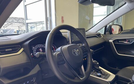 Toyota RAV4, 2021 год, 4 500 000 рублей, 7 фотография
