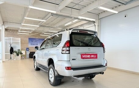 Toyota Land Cruiser Prado 120 рестайлинг, 2006 год, 1 999 999 рублей, 4 фотография