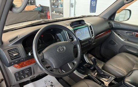 Toyota Land Cruiser Prado 120 рестайлинг, 2006 год, 1 999 999 рублей, 11 фотография