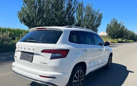 Skoda Karoq I, 2022 год, 1 300 000 рублей, 8 фотография