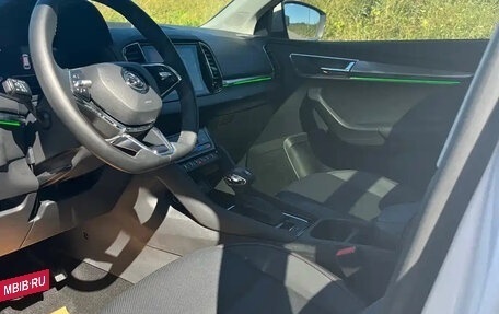 Skoda Karoq I, 2022 год, 1 300 000 рублей, 10 фотография