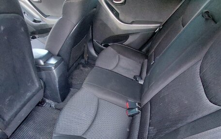 Hyundai Elantra V, 2011 год, 689 000 рублей, 8 фотография