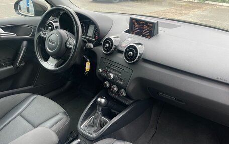 Audi A1, 2011 год, 1 320 000 рублей, 11 фотография