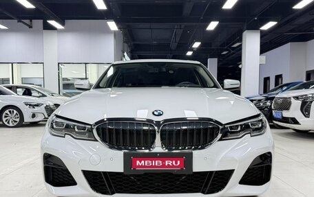 BMW 3 серия, 2022 год, 2 860 000 рублей, 2 фотография