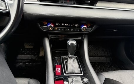 Mazda 6, 2018 год, 1 977 000 рублей, 13 фотография
