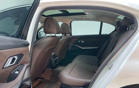 BMW 3 серия, 2023 год, 3 260 000 рублей, 10 фотография
