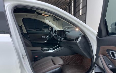 BMW 3 серия, 2023 год, 3 260 000 рублей, 28 фотография