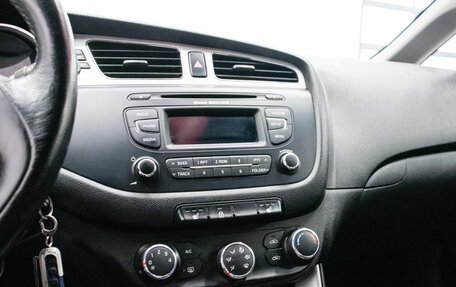 KIA cee'd III, 2015 год, 1 050 000 рублей, 22 фотография