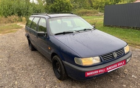 Volkswagen Passat B4, 1996 год, 150 000 рублей, 3 фотография