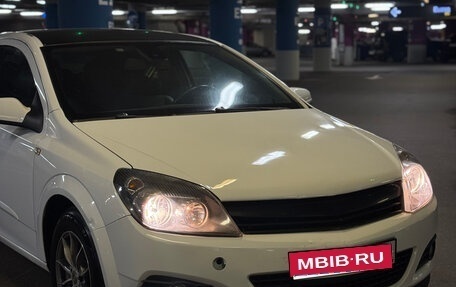 Opel Astra H, 2008 год, 650 000 рублей, 1 фотография