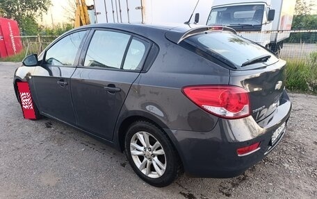 Chevrolet Cruze II, 2012 год, 500 000 рублей, 3 фотография