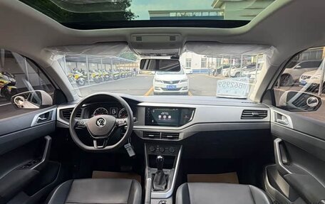 Volkswagen Polo, 2022 год, 1 020 000 рублей, 14 фотография