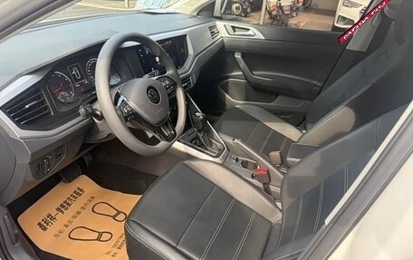 Volkswagen Polo, 2022 год, 1 020 000 рублей, 11 фотография